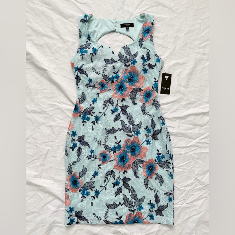 Guess Light Blue Lace Embroidered Sheath Dress | Sweetheart Neckline | Size 4 - Picture 4 of 17